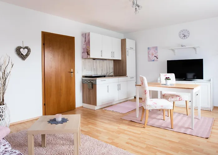 2 Bett Kirschbluete 公寓